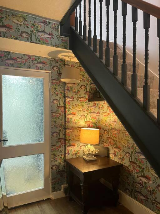 Lobster Cottage - Stylish 3 Bedroom Cottage In Heart Of Tenby Town, Pembrokeshire Eksteriør billede