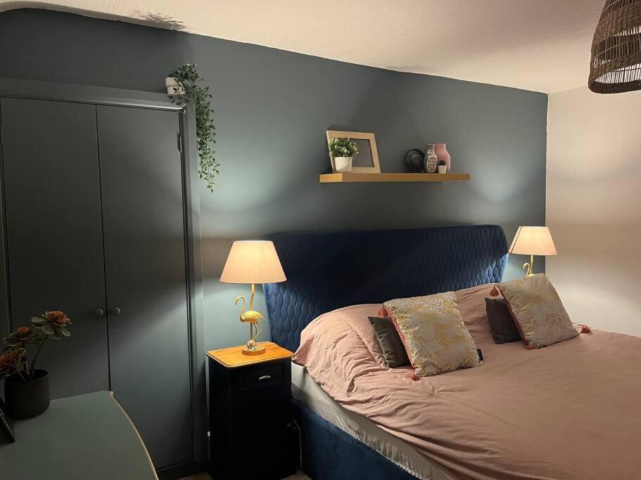 Lobster Cottage - Stylish 3 Bedroom Cottage In Heart Of Tenby Town, Pembrokeshire Eksteriør billede