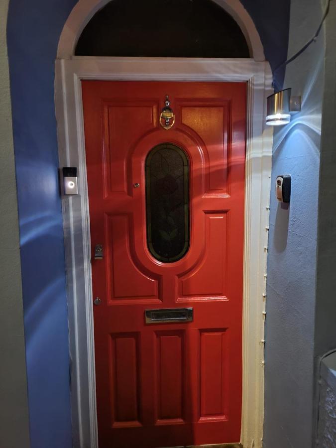 Lobster Cottage - Stylish 3 Bedroom Cottage In Heart Of Tenby Town, Pembrokeshire Eksteriør billede